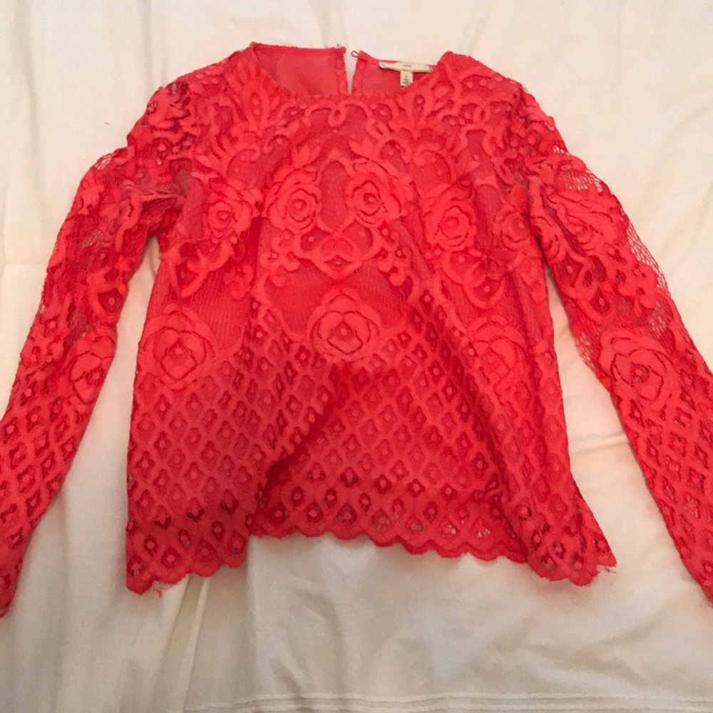 Gorgeous coral long sleeve top